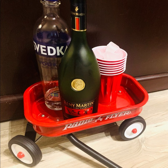 Classic Radio Flyer Toy Wagon - Picture 9 of 11